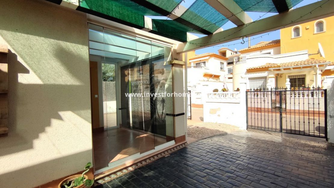Försäljning - Villa - Orihuela Costa - Los Altos