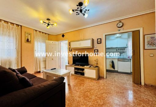 Apartamento - Reventa - Torrevieja - Costa Blanca