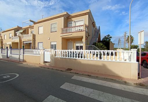 Apartamento - Reventa - Torrevieja - El Limonar