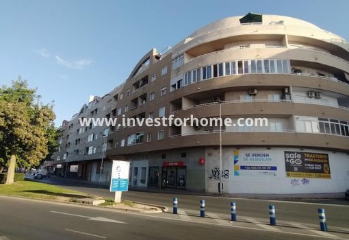 Apartamento - Reventa - Torrevieja - El Molino