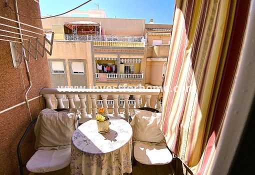 Apartamento - Reventa - Torrevieja - Playa del Cura