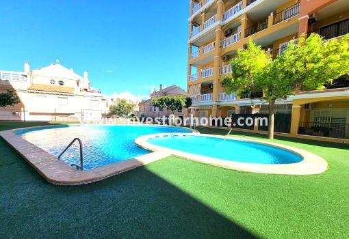 Apartment - Sale - Torrevieja - aguas nuevas