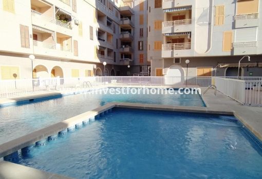 Apartment - Sale - Torrevieja - Centro