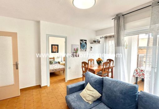 Apartment - Sale - Torrevieja - Centro