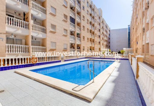 Apartment - Sale - Torrevieja - Centro