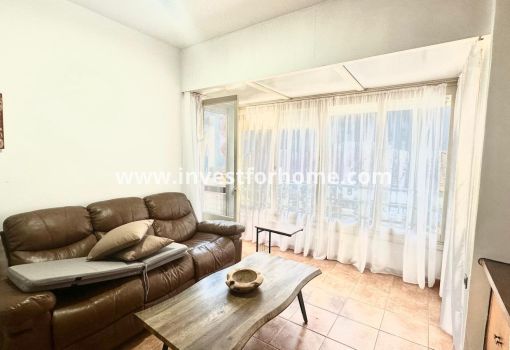 Apartment - Sale - Torrevieja - Centro