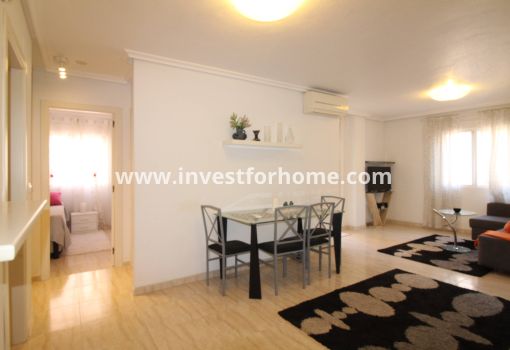 Apartment - Sale - Torrevieja - Centro