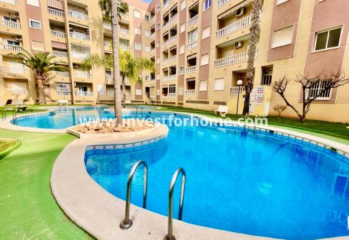 Apartment - Sale - Torrevieja - Centro