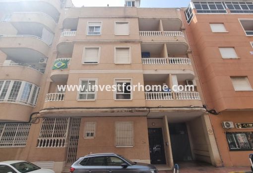 Apartment - Sale - Torrevieja - Centro