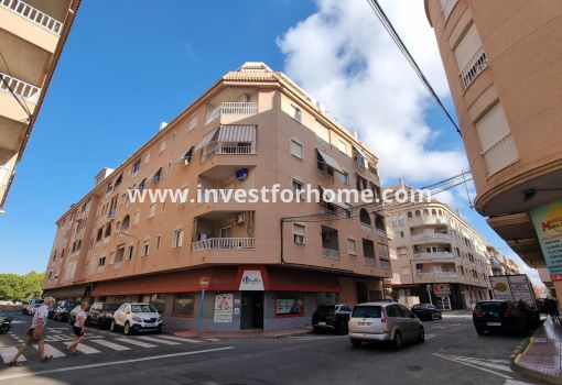 Apartment - Sale - Torrevieja - Centro