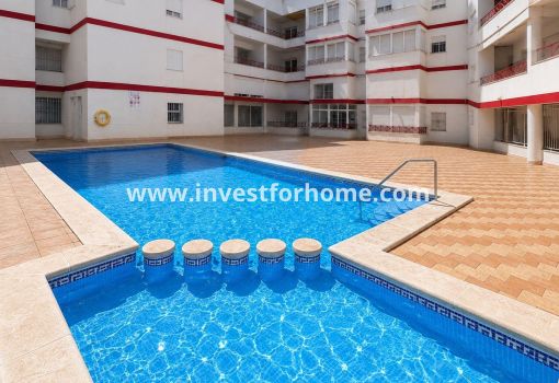 Apartment - Sale - Torrevieja - Centro