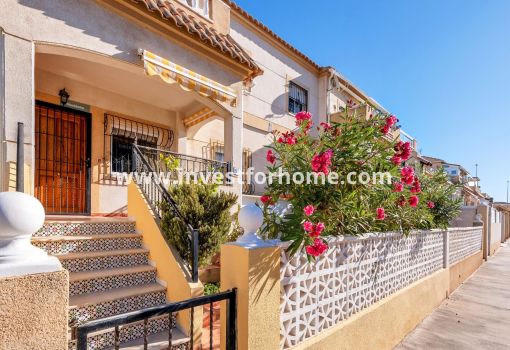 Apartment - Sale - Torrevieja - Parque Las Naciones