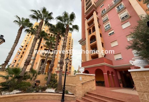 Apartment - Sale - Torrevieja - Playa de los Locos