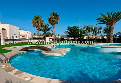 Appartement - Vente - Torrevieja - aguas nuevas