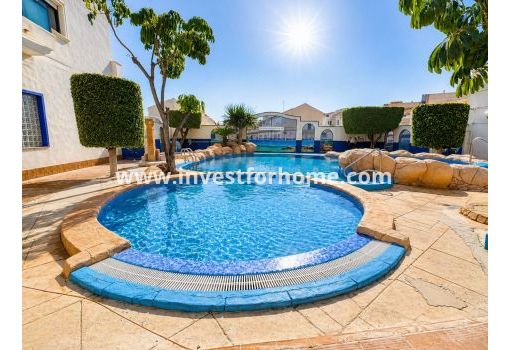 Appartement - Verkoop - Orihuela Costa - Cabo Roig