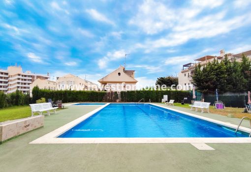 Appartement - Verkoop - Orihuela Costa - Costa Blanca