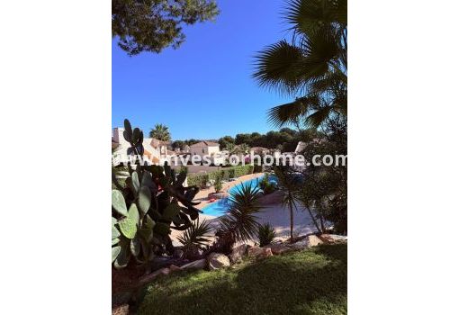 Appartement - Verkoop - Orihuela Costa - Inland