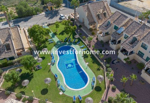 Appartement - Verkoop - Orihuela Costa - Lomas De Campoamor Golf