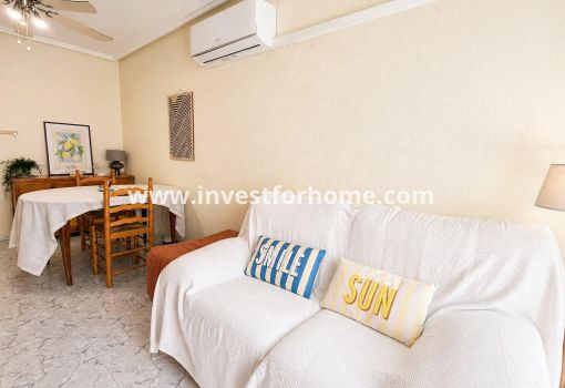 Appartement - Verkoop - Torrevieja - Centro