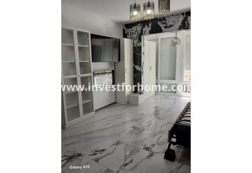 Appartement - Verkoop - Torrevieja - Centro