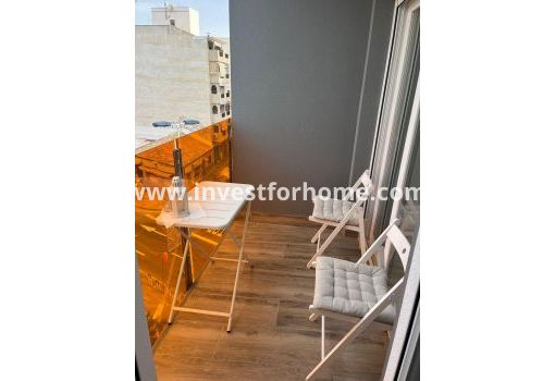 Appartement - Verkoop - Torrevieja - Centro