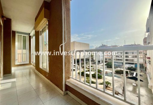 Appartement - Verkoop - Torrevieja - Centro