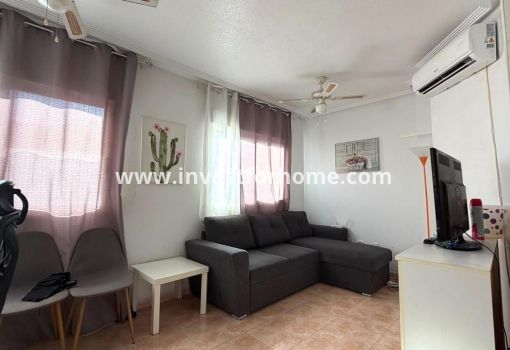 Appartement - Verkoop - Torrevieja - ND-84515