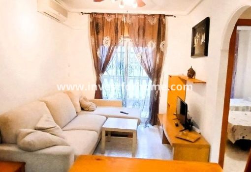 Appartement - Verkoop - Torrevieja - Playa del Cura