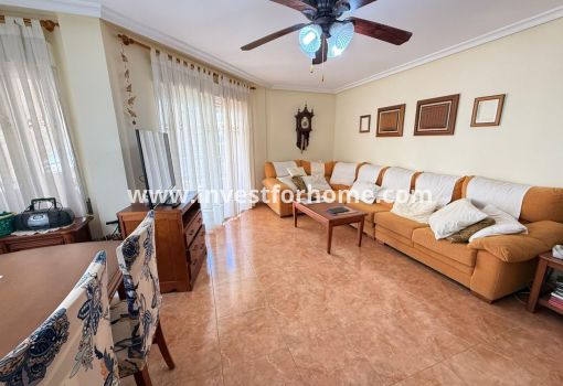 Appartement - Verkoop - Torrevieja - Playa del Cura