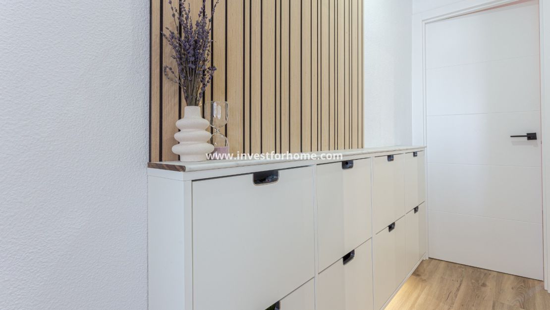 Arco Mediterraneo, Torrevieja, Aguas Nuevas, Sector 25, Poildeportivo, La Hoya