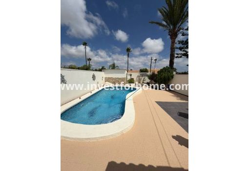 Chalet - Reventa - Orihuela Costa - Costa Blanca