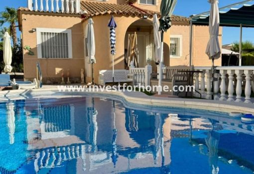 Chalet - Reventa - Torrevieja - Costa Blanca