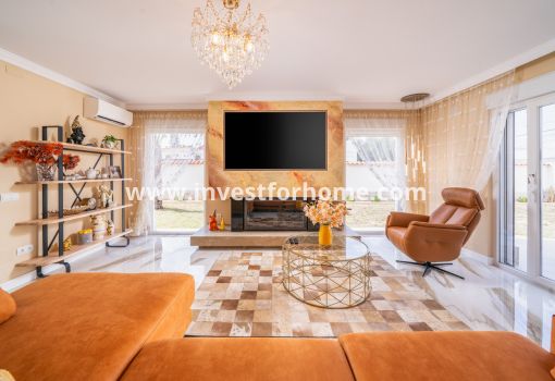 Chalet - Reventa - Torrevieja - Costa Blanca