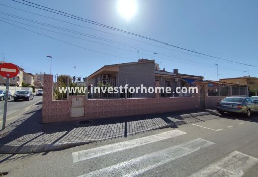 Chalet - Reventa - Torrevieja - Estacion De Autobuses