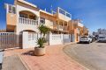 Fachada bungalow en venta Orihuela Costa