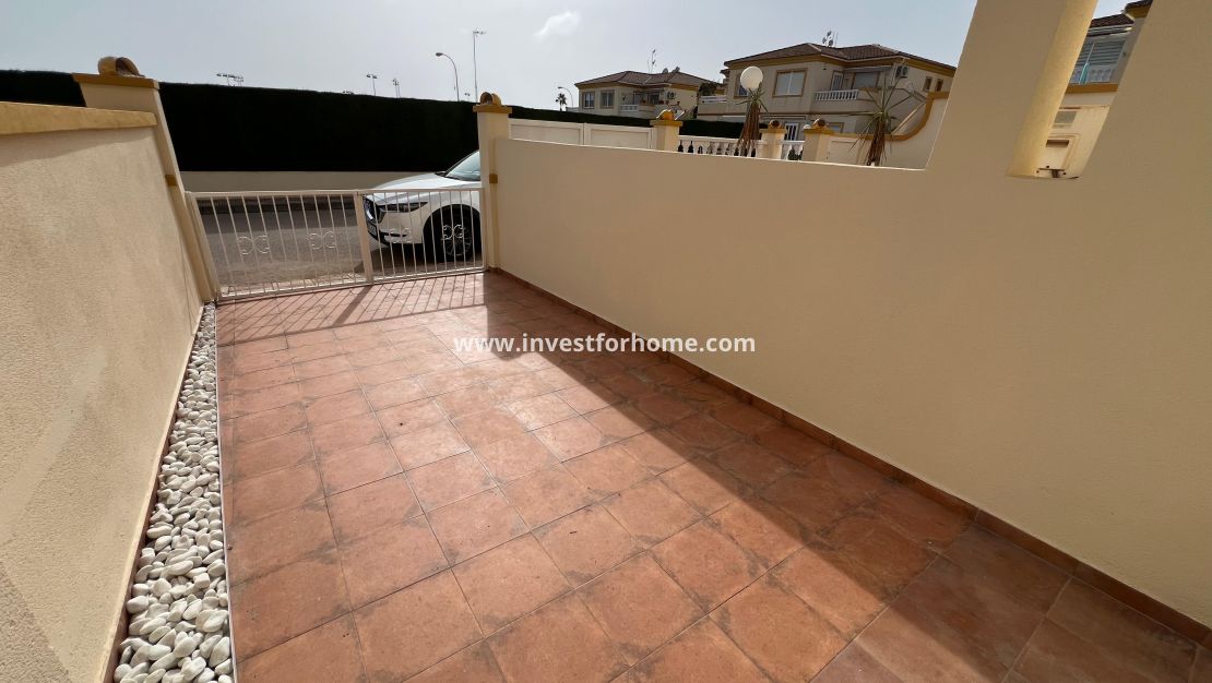 Försäljning - Apartamento - Orihuela Costa - Playa Flamenca