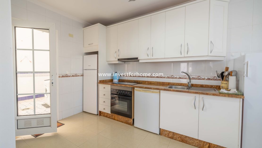 Försäljning - Apartamento - Orihuela Costa - Villamartín