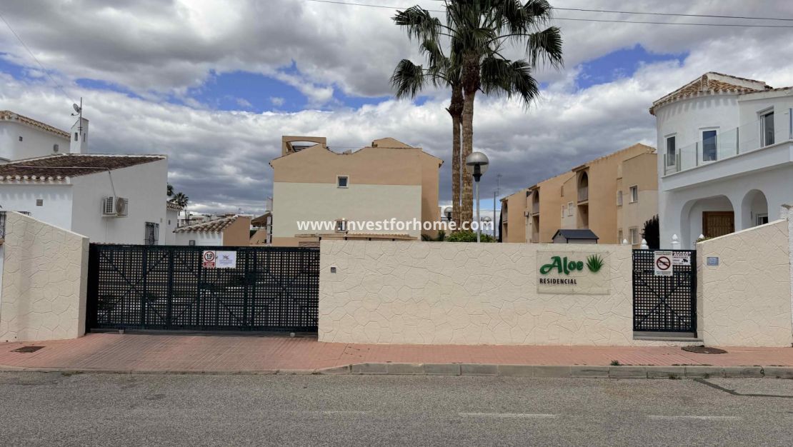 Försäljning - Bungalow - Orihuela Costa - Costa Blanca