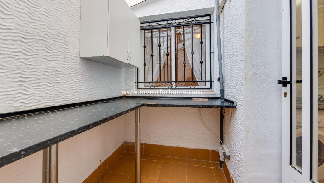 Försäljning - Bungalow - Orihuela Costa - Desamparados-hurchillo-torremendo