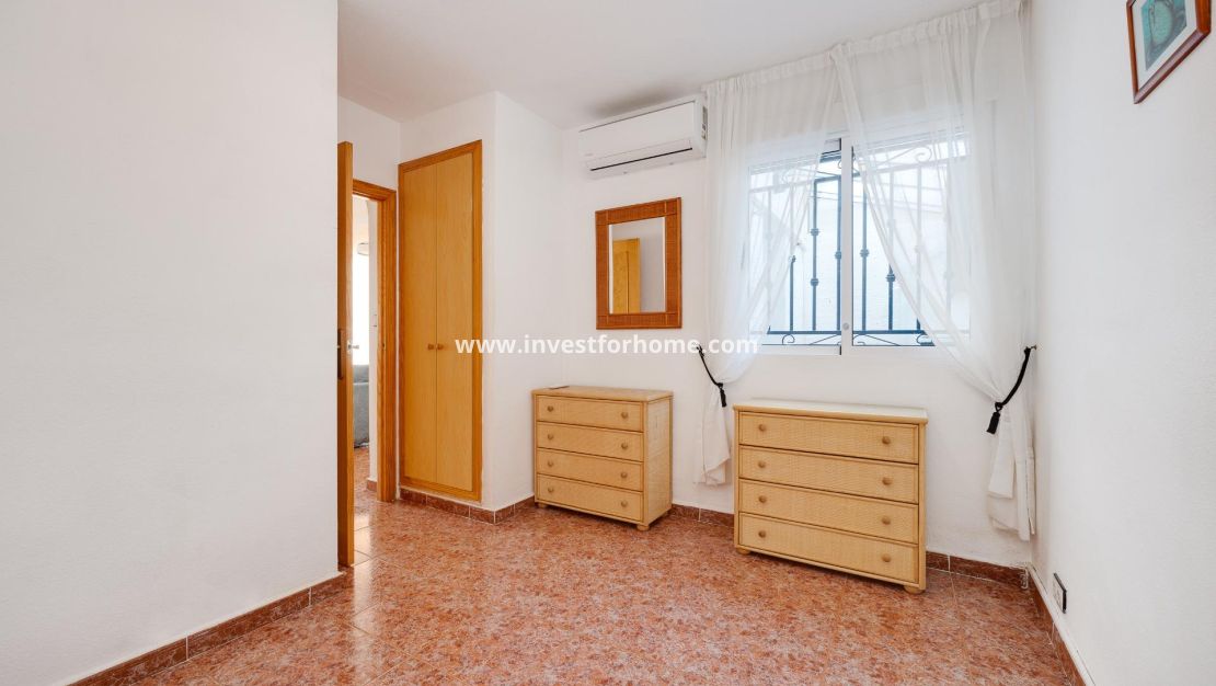 Försäljning - Bungalow - Orihuela Costa - Desamparados-hurchillo-torremendo