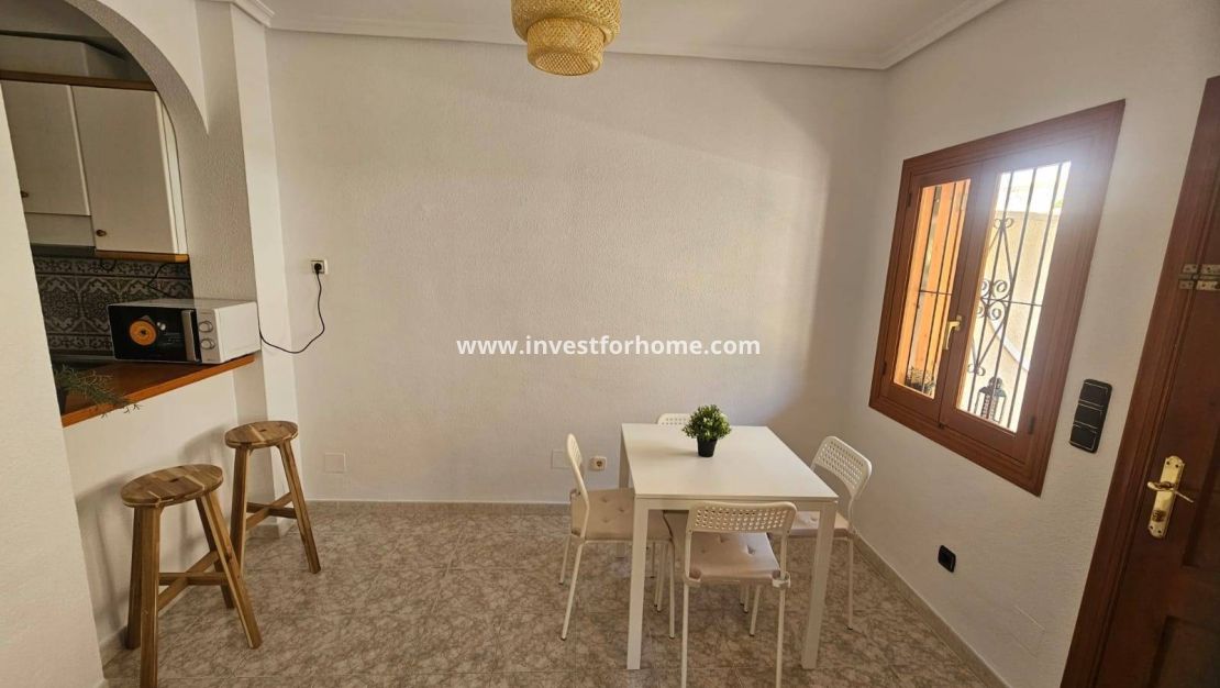 Försäljning - Bungalow - Orihuela Costa - La Zenia
