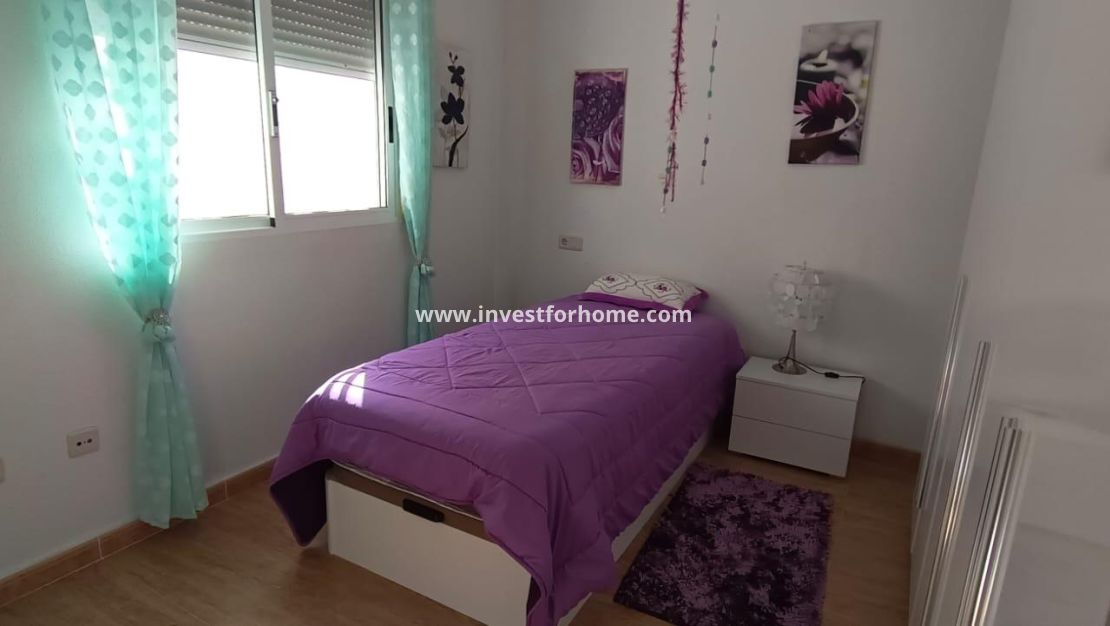 Försäljning - Bungalow - Orihuela Costa - Los Almendros-la Florida