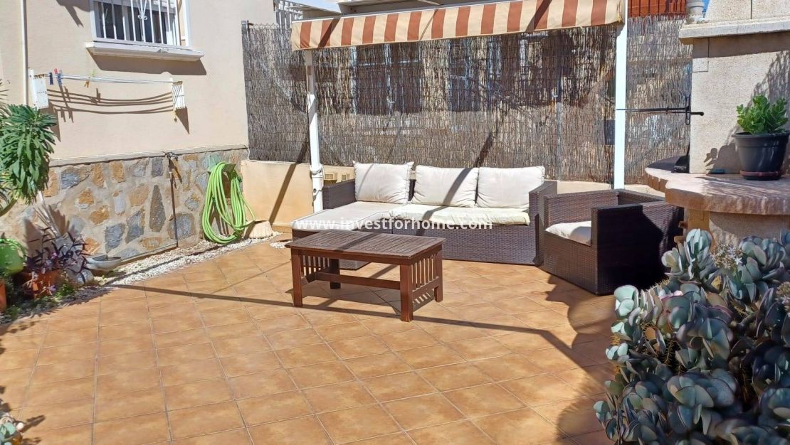 Försäljning - Bungalow - Orihuela Costa - Los Almendros-la Florida