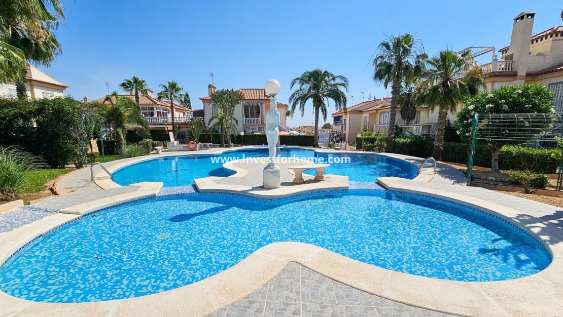 Försäljning - Bungalow - Orihuela Costa - Los Altos