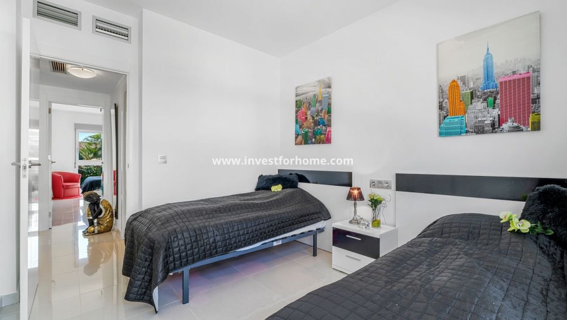 Försäljning - Bungalow - Orihuela Costa - Punta Prima