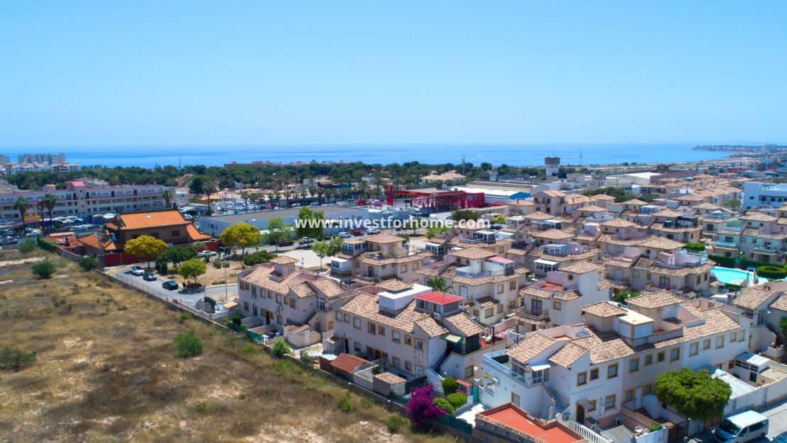 Försäljning - Bungalow - Orihuela Costa - Punta Prima