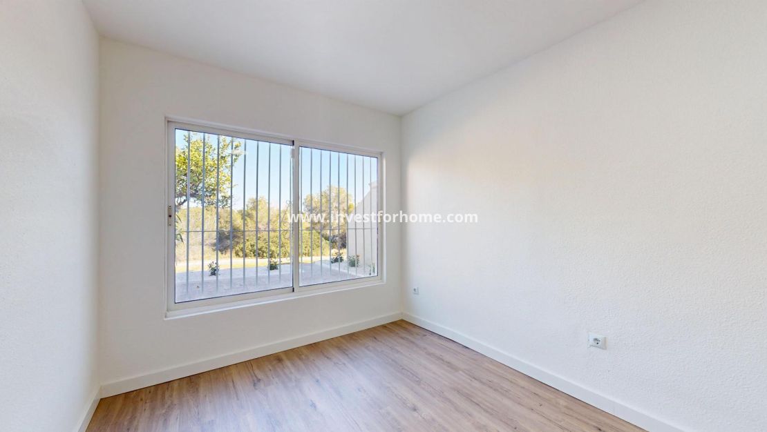 Försäljning - Bungalow - Orihuela Costa - Villamartín