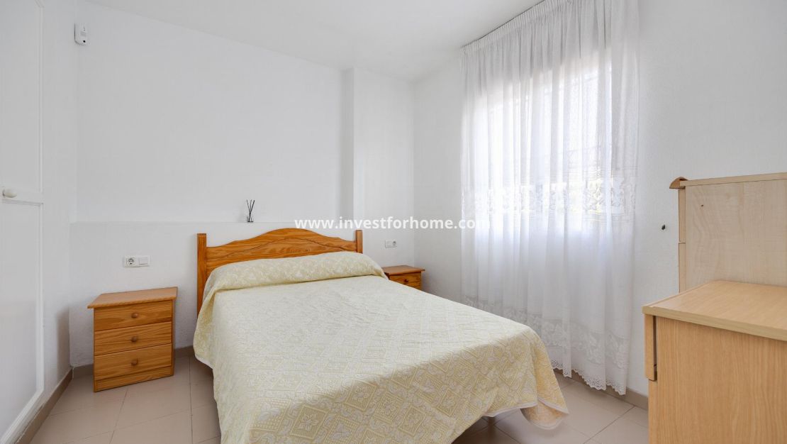 Försäljning - Bungalow - Torrevieja - El Acequión - Los Náufragos