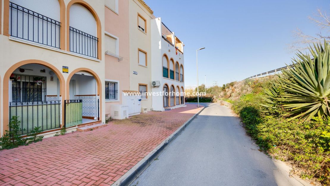 Försäljning - Bungalow - Torrevieja - El Acequión - Los Náufragos