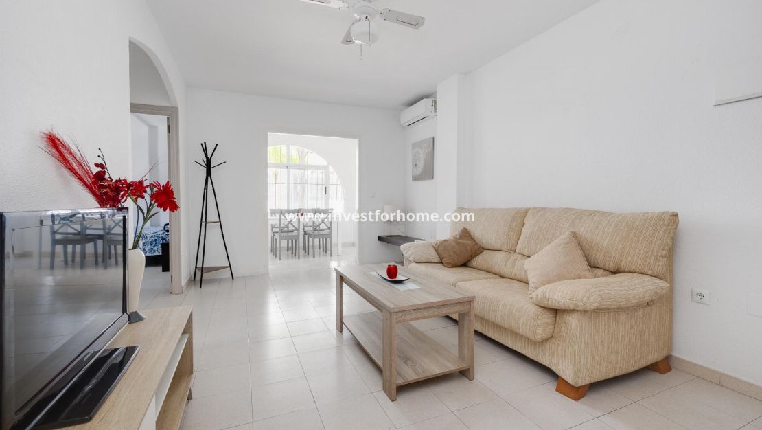 Försäljning - Bungalow - Torrevieja - El Acequión - Los Náufragos